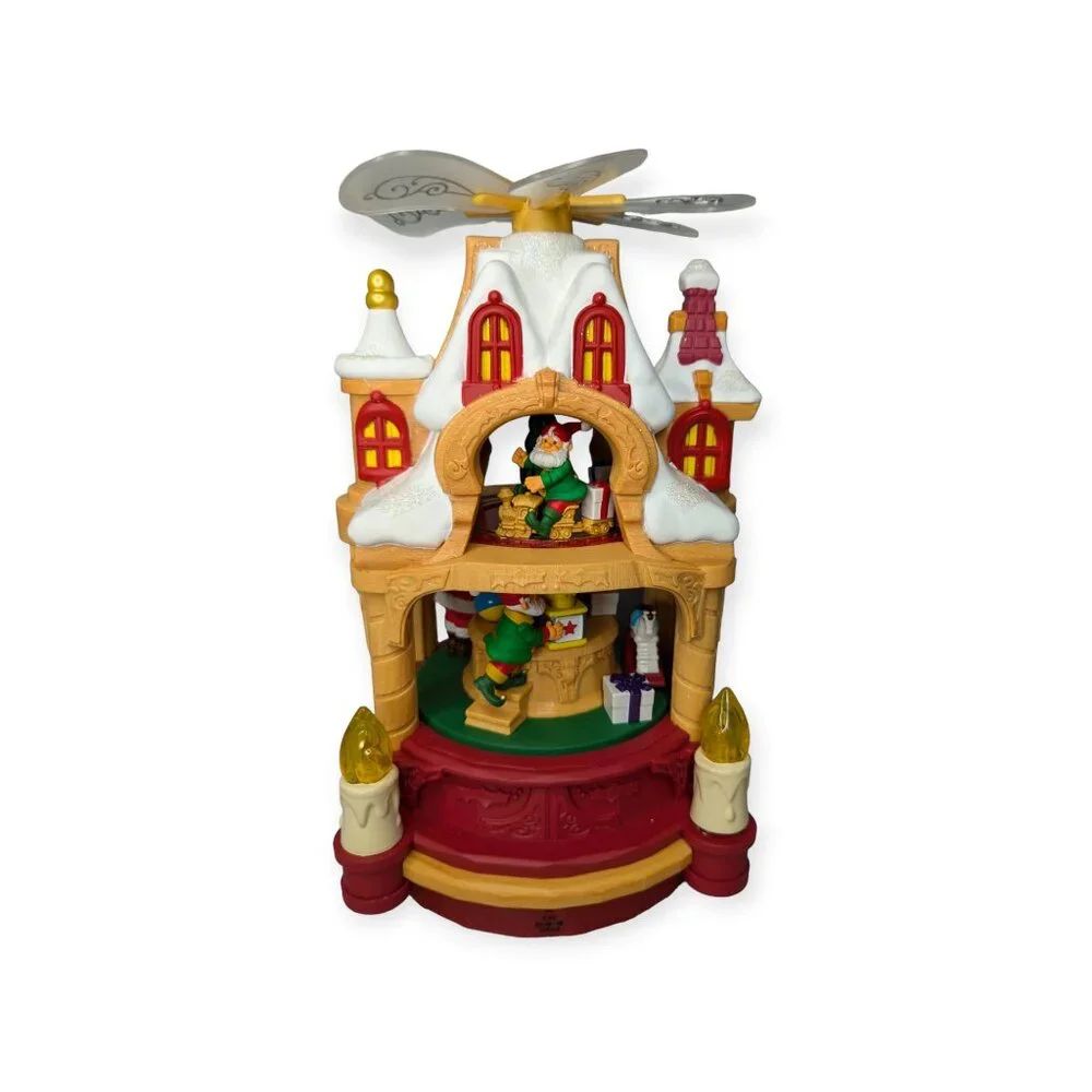 2016 Hallmark Where Dreams Become Toys Christmas Motion Display New